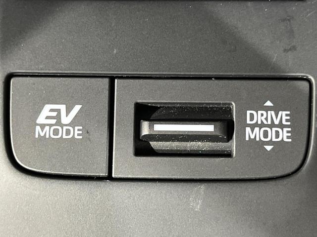 ハリアーハイブリッド Ｚ　レザーパッケージ　純正１２．３インチワイドナビ　全周囲カメラ　ＪＢＬサウンド　衝突軽減　レーダークルーズ　禁煙車　パワーバックドア　本革シート　シートヒーター　パワーシート　コーナーセンサー　スマートキー（73枚目）