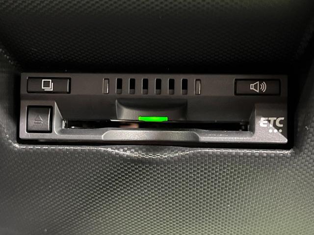 ライズ Ｇ　純正ＳＤナビ　バックカメラ　衝突被害軽減　禁煙車　コーナーセンサー　スマートキー　ＬＥＤヘッド　ビルトインＥＴＣ　純正１６インチアルミ　オートハイビーム　車線逸脱警報　オートライト（7枚目）