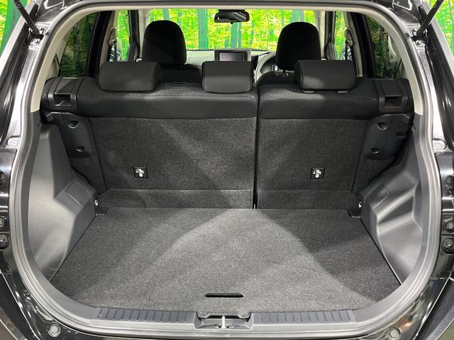 ライズ Ｇ　純正ＳＤナビ　バックカメラ　衝突被害軽減　禁煙車　コーナーセンサー　スマートキー　ＬＥＤヘッド　ビルトインＥＴＣ　純正１６インチアルミ　オートハイビーム　車線逸脱警報　オートライト（10枚目）