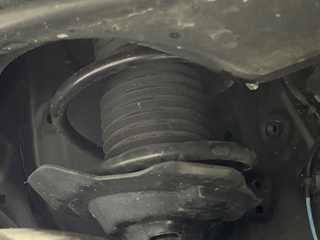 ライズ Ｇ　純正ＳＤナビ　バックカメラ　衝突被害軽減　禁煙車　コーナーセンサー　スマートキー　ＬＥＤヘッド　ビルトインＥＴＣ　純正１６インチアルミ　オートハイビーム　車線逸脱警報　オートライト（20枚目）