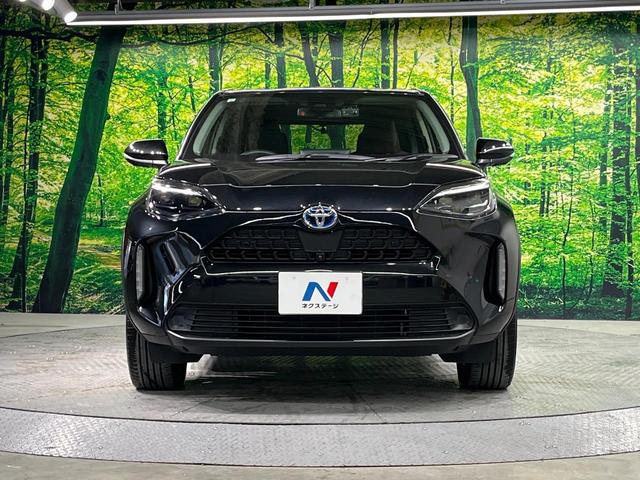 ヤリスクロス ハイブリッドＺ　全周囲カメラ　衝突被害軽減システム　レーダークルーズ　禁煙車　ハーフレザーシート　パワーシート　ドラレコ　コーナーセンサー　スマートキー　ＬＥＤヘッド　ＥＴＣ２．０　純正１８インチアルミ（14枚目）