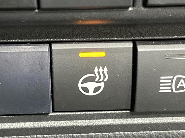 ヤリスクロス ハイブリッドＺ　全周囲カメラ　衝突被害軽減システム　レーダークルーズ　禁煙車　ハーフレザーシート　パワーシート　ドラレコ　コーナーセンサー　スマートキー　ＬＥＤヘッド　ＥＴＣ２．０　純正１８インチアルミ（22枚目）