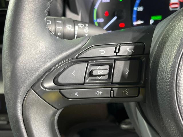 ヤリスクロス ハイブリッドＺ　全周囲カメラ　衝突被害軽減システム　レーダークルーズ　禁煙車　ハーフレザーシート　パワーシート　ドラレコ　コーナーセンサー　スマートキー　ＬＥＤヘッド　ＥＴＣ２．０　純正１８インチアルミ（25枚目）