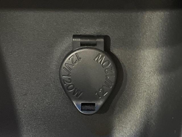 ヤリスクロス ハイブリッドＺ　全周囲カメラ　衝突被害軽減システム　レーダークルーズ　禁煙車　ハーフレザーシート　パワーシート　ドラレコ　コーナーセンサー　スマートキー　ＬＥＤヘッド　ＥＴＣ２．０　純正１８インチアルミ（33枚目）