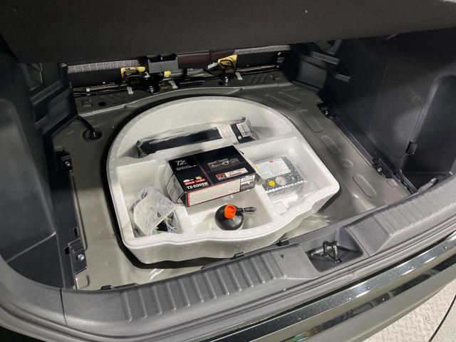 ヤリスクロス ハイブリッドＺ　全周囲カメラ　衝突被害軽減システム　レーダークルーズ　禁煙車　ハーフレザーシート　パワーシート　ドラレコ　コーナーセンサー　スマートキー　ＬＥＤヘッド　ＥＴＣ２．０　純正１８インチアルミ（49枚目）