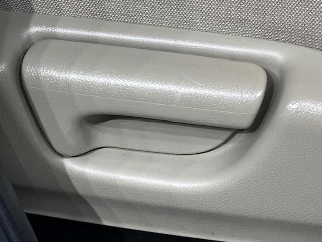 Ｎ－ＢＯＸ Ｇ・Ｌパッケージ　電動スライドドア　純正ＳＤナビ　バックカメラ　禁煙車　スマートキー　ＥＴＣ　オートエアコン　ＣＤ　ＤＶＤ再生　プライバシーガラス　電動格納ミラー（47枚目）