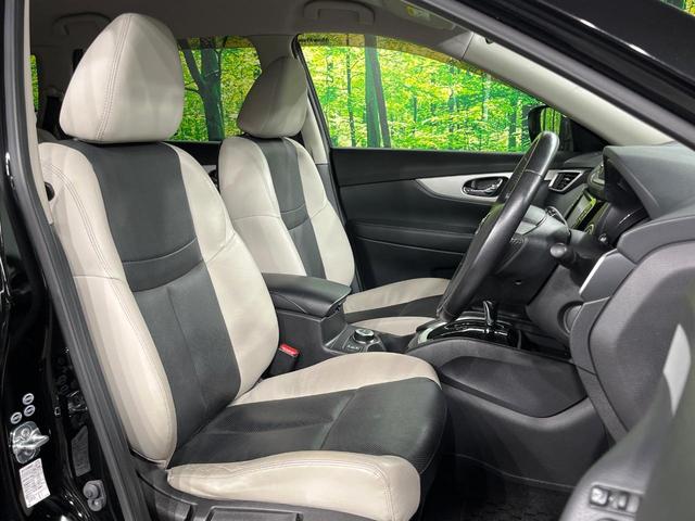 エクストレイル モード・プレミアハイブリッドエマージェンシブレーキＰ　４ＷＤ　純正ＳＤナビ　後席モニター　バックカメラ　衝突被害軽減システム　禁煙車　レザーシート　ドラレコ　スマートキー　ＬＥＤヘッド　ＥＴＣ　純正１８インチアルミ　オートライト　オートエアコン（8枚目）