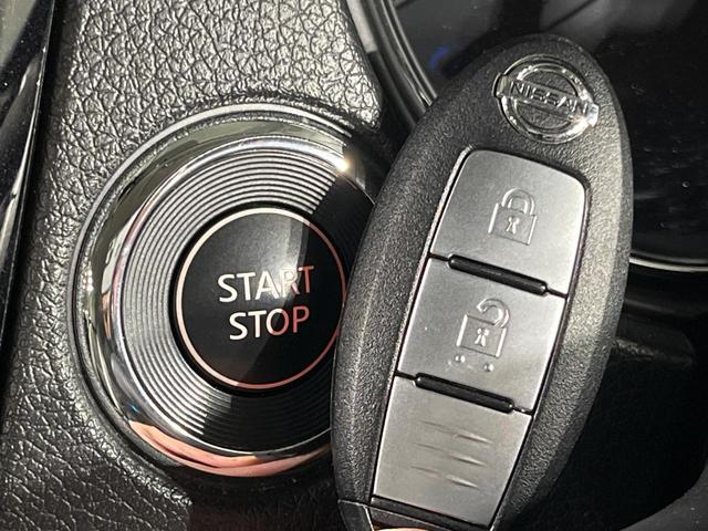 エクストレイル モード・プレミアハイブリッドエマージェンシブレーキＰ　４ＷＤ　純正ＳＤナビ　後席モニター　バックカメラ　衝突被害軽減システム　禁煙車　レザーシート　ドラレコ　スマートキー　ＬＥＤヘッド　ＥＴＣ　純正１８インチアルミ　オートライト　オートエアコン（44枚目）