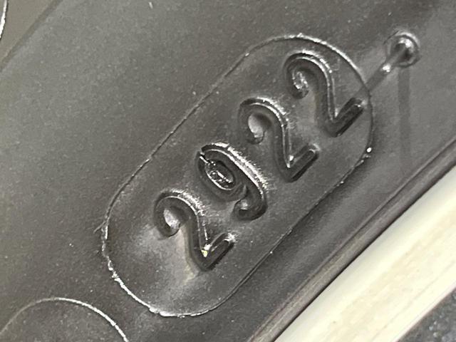 エクストレイル モード・プレミアハイブリッドエマージェンシブレーキＰ　４ＷＤ　純正ＳＤナビ　後席モニター　バックカメラ　衝突被害軽減システム　禁煙車　レザーシート　ドラレコ　スマートキー　ＬＥＤヘッド　ＥＴＣ　純正１８インチアルミ　オートライト　オートエアコン（57枚目）