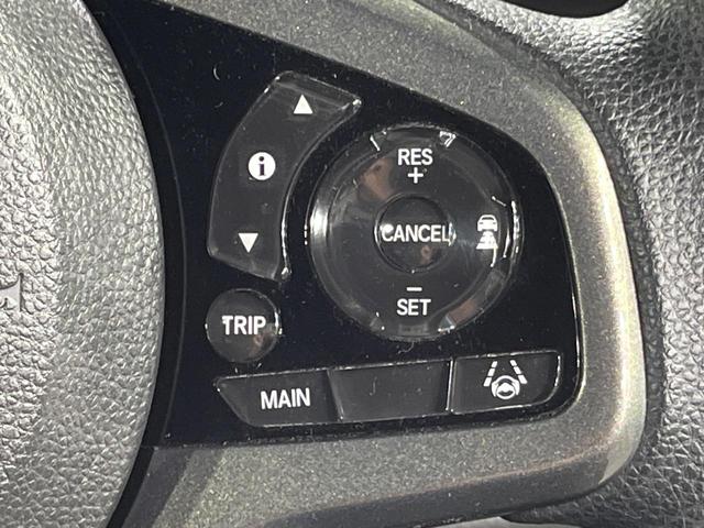 �y�A�_�v�e�B�u�N���[�Y�R���g���[���z�������H�ł̒��������s���y�ɁI�I�����ő��x��ۂN���[�Y�R���g���[�����A�Փˌy���V�X�e���ƘA�g���A�O���̎ԗ������m���ĎԊԂ�ۂ悤�ɑ��x���߂��Ă���܂��I�I