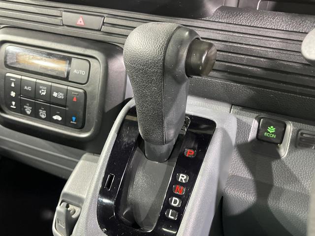 Ｎ－ＶＡＮ Ｇ・ホンダセンシング　ＳＤナビ　バックカメラ　衝突被害軽減システム　レーダークルーズ　禁煙車　コーナーセンサー　ＥＴＣ　車線逸脱警報　オートエアコン　Ｂｌｕｅｔｏｏｔｈ　ＣＤ　プライバシーガラス（36枚目）