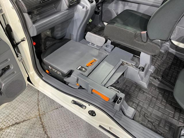 Ｎ－ＶＡＮ Ｇ・ホンダセンシング　ＳＤナビ　バックカメラ　衝突被害軽減システム　レーダークルーズ　禁煙車　コーナーセンサー　ＥＴＣ　車線逸脱警報　オートエアコン　Ｂｌｕｅｔｏｏｔｈ　ＣＤ　プライバシーガラス（43枚目）