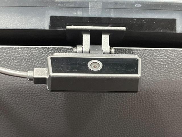 ＲＡＶ４ アドベンチャー　４ＷＤ　ＳＤナビ　バックカメラ　衝突被害軽減システム　レーダークルーズ　禁煙車　レザー調シート　前席シートエアコン　パワーシート　ドラレコ　コーナーセンサー　スマートキー　ＬＥＤヘッド（57枚目）