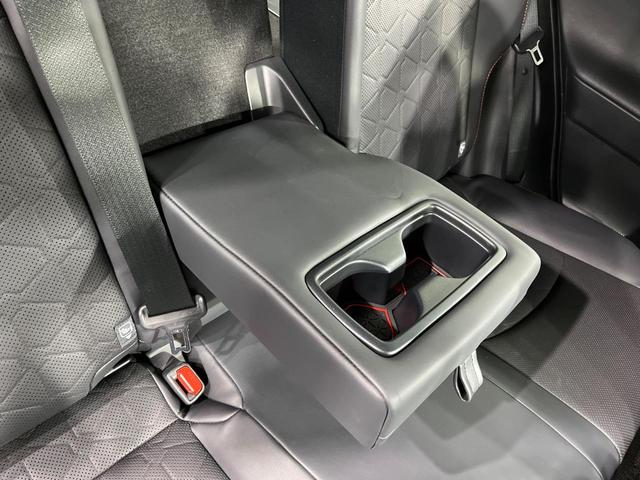 ＲＡＶ４ アドベンチャー　４ＷＤ　ＳＤナビ　バックカメラ　衝突被害軽減システム　レーダークルーズ　禁煙車　レザー調シート　前席シートエアコン　パワーシート　ドラレコ　コーナーセンサー　スマートキー　ＬＥＤヘッド（65枚目）