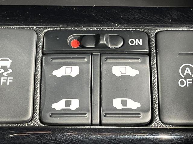 ステップワゴンスパーダ Ｚ　クールスピリット　両側電動ドア　８インチナビ　後席モニター　禁煙車　スマートキー　ＨＩＤヘッド　ビルトインＥＴＣ　クルコン　純正１５インチアルミ　オートエアコン　Ｂｌｕｅｔｏｏｔｈ　ＣＤ　フルセグ（5枚目）