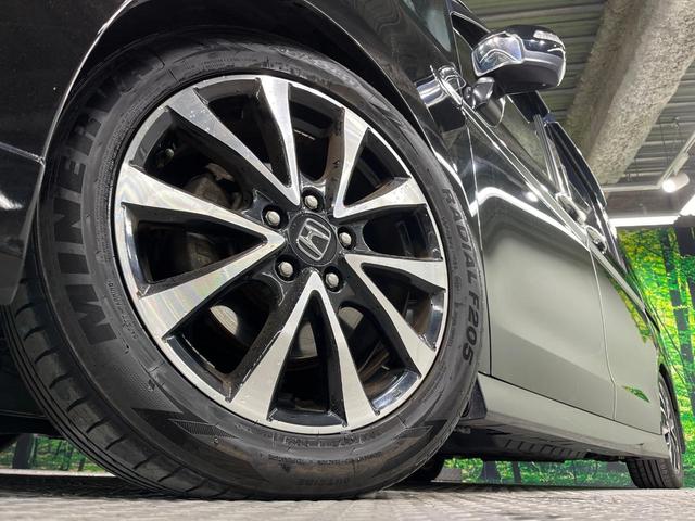 ステップワゴンスパーダ Ｚ　クールスピリット　両側電動ドア　８インチナビ　後席モニター　禁煙車　スマートキー　ＨＩＤヘッド　ビルトインＥＴＣ　クルコン　純正１５インチアルミ　オートエアコン　Ｂｌｕｅｔｏｏｔｈ　ＣＤ　フルセグ（14枚目）