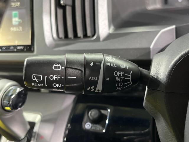 ステップワゴンスパーダ Ｚ　クールスピリット　両側電動ドア　８インチナビ　後席モニター　禁煙車　スマートキー　ＨＩＤヘッド　ビルトインＥＴＣ　クルコン　純正１５インチアルミ　オートエアコン　Ｂｌｕｅｔｏｏｔｈ　ＣＤ　フルセグ（31枚目）