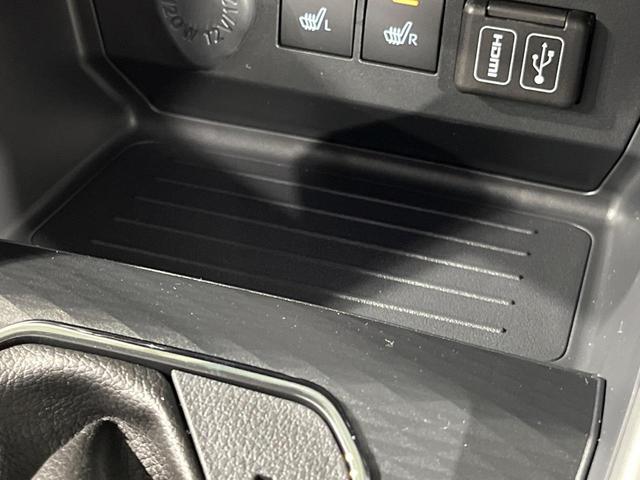 ライズ Ｚ　登録済未使用車　全周囲カメラ　衝突被害軽減システム　コーナーセンサー　スマートキー　ＬＥＤヘッド　純正１７インチアルミ　車線逸脱警報　オートライト　オートエアコン　Ｂｌｕｅｔｏｏｔｈ　地デジ（38枚目）