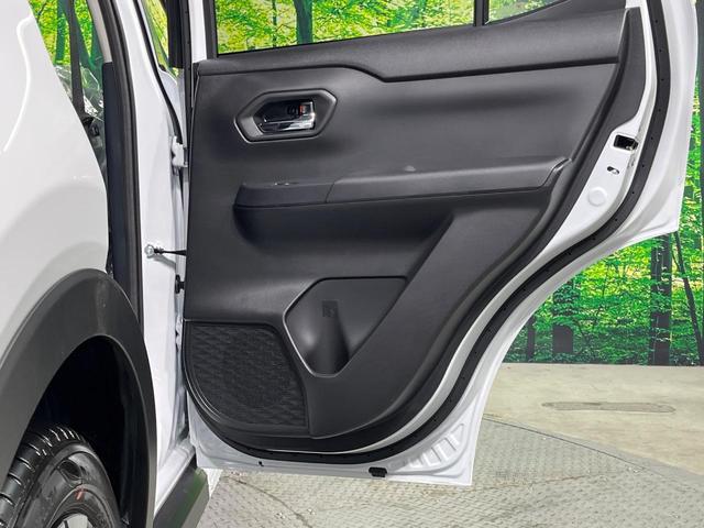 ライズ Ｚ　登録済未使用車　全周囲カメラ　衝突被害軽減システム　コーナーセンサー　スマートキー　ＬＥＤヘッド　純正１７インチアルミ　車線逸脱警報　オートライト　オートエアコン　Ｂｌｕｅｔｏｏｔｈ　地デジ（49枚目）