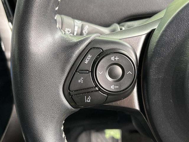 プリウスＰＨＶ Ｓナビパッケージ・ＧＲスポーツ　１１．６インチメーカーナビ　バックカメラ　衝突被害軽減システム　禁煙車　ハーフレザーシート　スマートキー　ＬＥＤヘッド　ＥＴＣ２．０　純正１８インチアルミ　車線逸脱警報　オートライト　オートエアコン（29枚目）