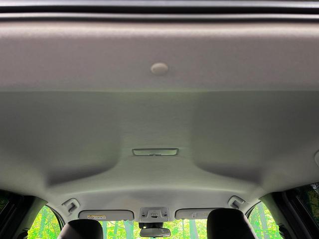 プリウスＰＨＶ Ｓナビパッケージ・ＧＲスポーツ　１１．６インチメーカーナビ　バックカメラ　衝突被害軽減システム　禁煙車　ハーフレザーシート　スマートキー　ＬＥＤヘッド　ＥＴＣ２．０　純正１８インチアルミ　車線逸脱警報　オートライト　オートエアコン（51枚目）