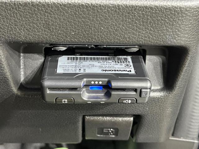 スペーシアカスタム ハイブリッドＸＳ　両側電動ドア　全周囲カメラ　衝突被害軽減システム　禁煙車　ハーフレザーシート　コーナーセンサー　スマートキー　ＬＥＤヘッド　ＥＴＣ　純正１５インチアルミ　オートハイビーム　車線逸脱警報　オートライト（24枚目）