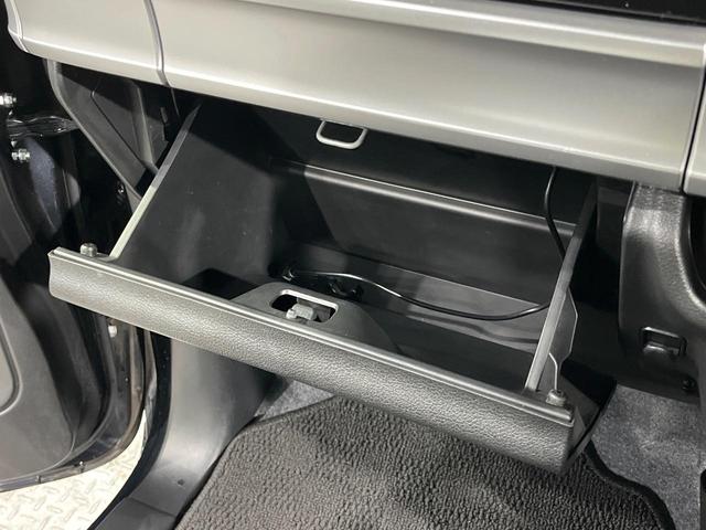 スペーシアカスタム ハイブリッドＸＳ　両側電動ドア　全周囲カメラ　衝突被害軽減システム　禁煙車　ハーフレザーシート　コーナーセンサー　スマートキー　ＬＥＤヘッド　ＥＴＣ　純正１５インチアルミ　オートハイビーム　車線逸脱警報　オートライト（36枚目）