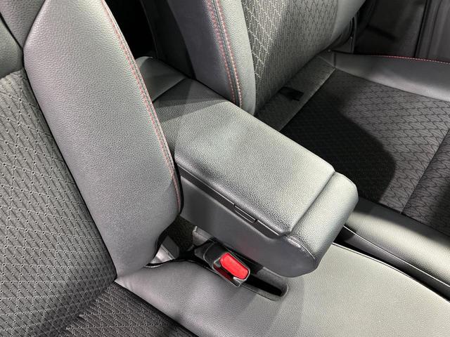 スペーシアカスタム ハイブリッドＸＳ　両側電動ドア　全周囲カメラ　衝突被害軽減システム　禁煙車　ハーフレザーシート　コーナーセンサー　スマートキー　ＬＥＤヘッド　ＥＴＣ　純正１５インチアルミ　オートハイビーム　車線逸脱警報　オートライト（41枚目）