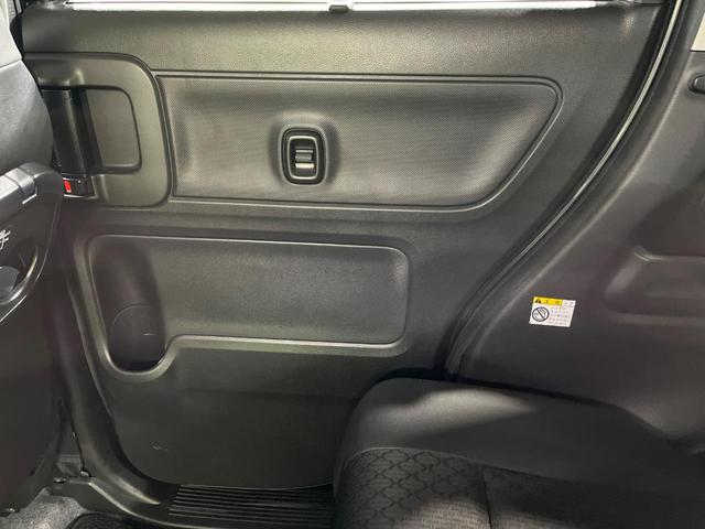 スペーシアカスタム ハイブリッドＸＳ　両側電動ドア　全周囲カメラ　衝突被害軽減システム　禁煙車　ハーフレザーシート　コーナーセンサー　スマートキー　ＬＥＤヘッド　ＥＴＣ　純正１５インチアルミ　オートハイビーム　車線逸脱警報　オートライト（64枚目）