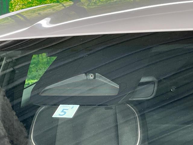 プリウス G 純正8型DA バックカメラ 衝突被害軽減システム 禁煙車 ドラレコ コーナーセンサー スマートキー LEDヘッド ビルトインETC 純正19インチアルミ オートハイビーム 車線逸脱警報 オートライト(5枚目)