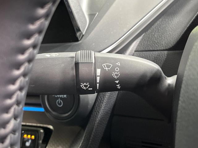 プリウス G 純正8型DA バックカメラ 衝突被害軽減システム 禁煙車 ドラレコ コーナーセンサー スマートキー LEDヘッド ビルトインETC 純正19インチアルミ オートハイビーム 車線逸脱警報 オートライト(28枚目)