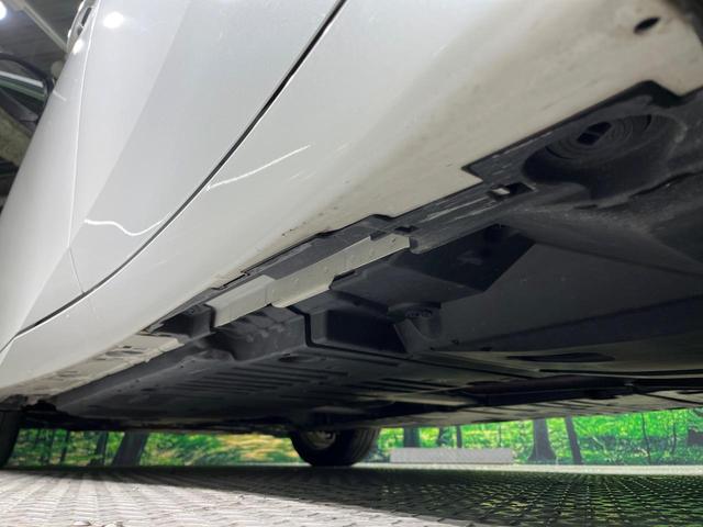 プリウス G 純正8型DA バックカメラ 衝突被害軽減システム 禁煙車 ドラレコ コーナーセンサー スマートキー LEDヘッド ビルトインETC 純正19インチアルミ オートハイビーム 車線逸脱警報 オートライト(56枚目)