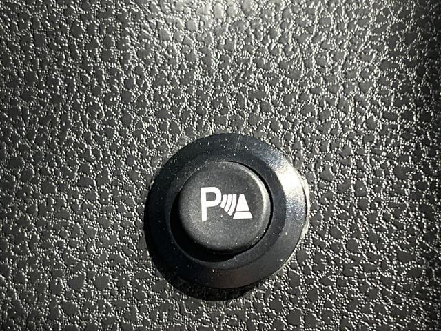 ノート Ｘ　ＤＩＧ－Ｓ　純正ＳＤナビ　バックカメラ　禁煙車　コーナーセンサー　スマートキー　ＬＥＤヘッド　ＥＴＣ　オートエアコン　ＣＤ　地デジ（7枚目）