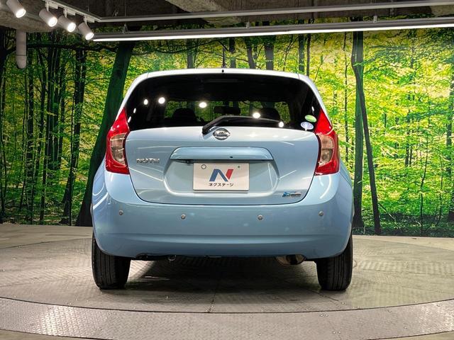 ノート Ｘ　ＤＩＧ－Ｓ　純正ＳＤナビ　バックカメラ　禁煙車　コーナーセンサー　スマートキー　ＬＥＤヘッド　ＥＴＣ　オートエアコン　ＣＤ　地デジ（15枚目）