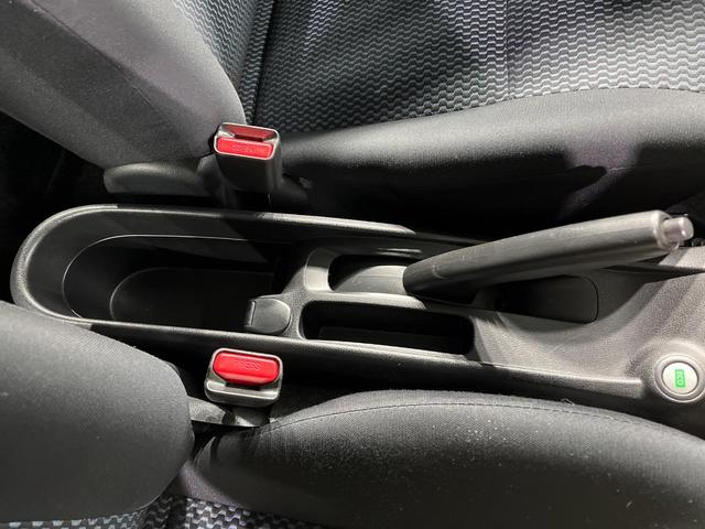 ノート Ｘ　ＤＩＧ－Ｓ　純正ＳＤナビ　バックカメラ　禁煙車　コーナーセンサー　スマートキー　ＬＥＤヘッド　ＥＴＣ　オートエアコン　ＣＤ　地デジ（40枚目）