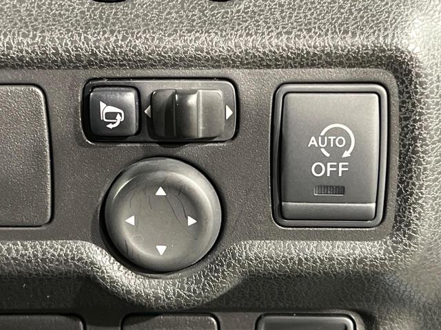 ノート Ｘ　ＤＩＧ－Ｓ　純正ＳＤナビ　バックカメラ　禁煙車　コーナーセンサー　スマートキー　ＬＥＤヘッド　ＥＴＣ　オートエアコン　ＣＤ　地デジ（44枚目）