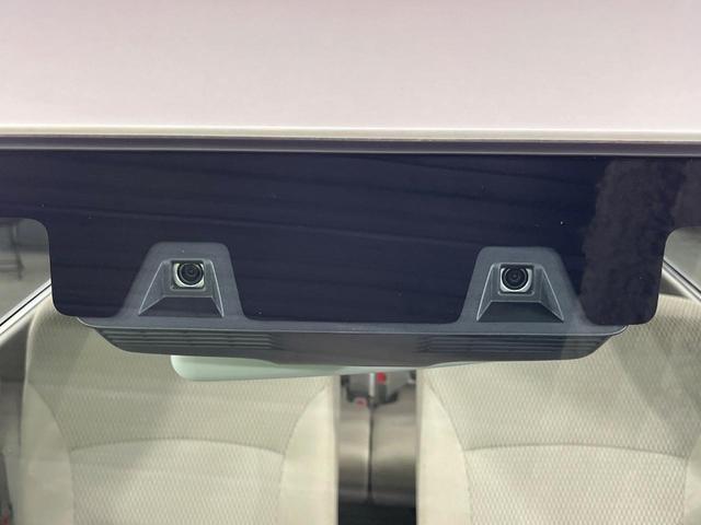 �y�X�Y�L�@�Z�[�t�e�B�T�|�[�g�z���s���ɑO���̎ԗ�����F�����A�Փ˂������Ȏ��͌x��ƃu���[�L�ŏՓˉ���Ɣ�Q�y�����A�V�X�g�B�����S�Ƀh���C�u�����y���݂��������܂��B