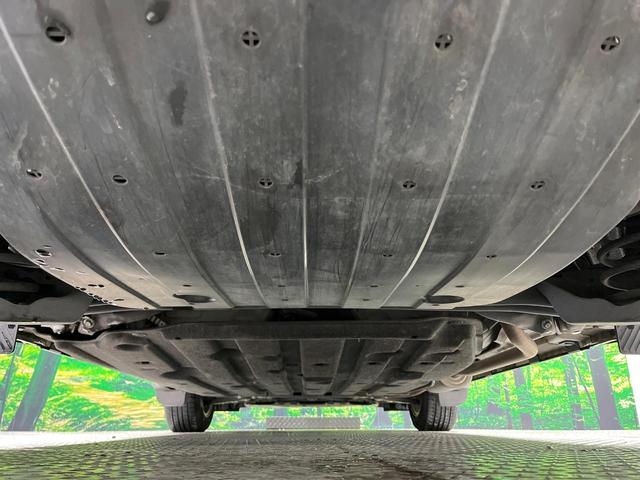 ヴェゼル ハイブリッドＸ　バックカメラ　衝突被害軽減システム　禁煙車　ドラレコ　スマートキー　ＬＥＤヘッド　ビルトインＥＴＣ　純正１６インチアルミ　車線逸脱警報　オートライト　オートエアコン　ＣＤ　フルセグ　ＬＥＤフォグ（19枚目）