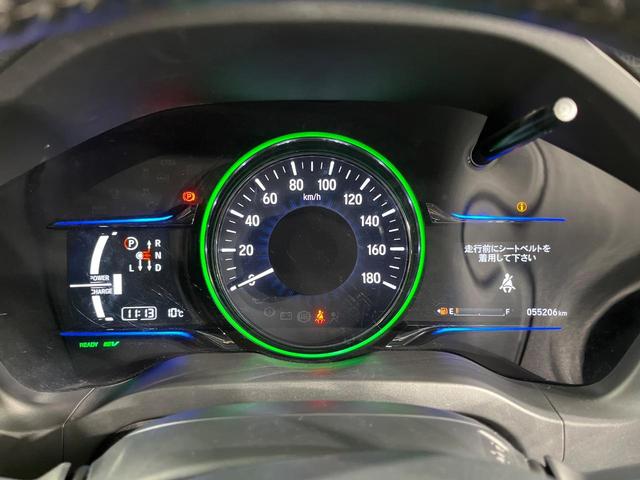 ヴェゼル ハイブリッドＸ　バックカメラ　衝突被害軽減システム　禁煙車　ドラレコ　スマートキー　ＬＥＤヘッド　ビルトインＥＴＣ　純正１６インチアルミ　車線逸脱警報　オートライト　オートエアコン　ＣＤ　フルセグ　ＬＥＤフォグ（28枚目）