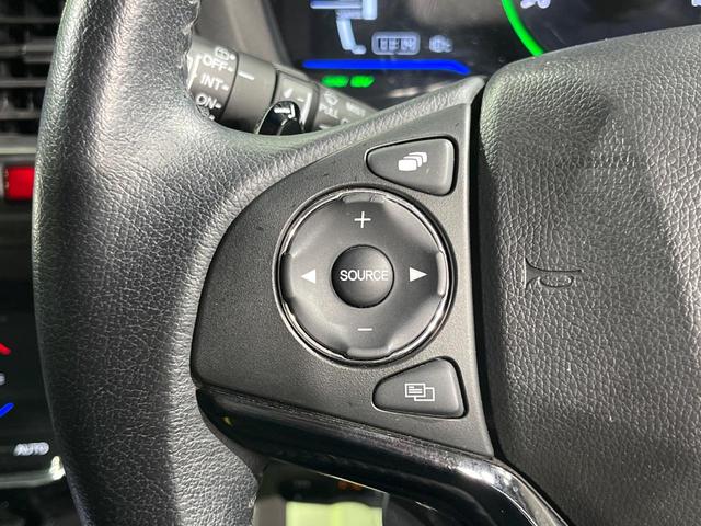 ヴェゼル ハイブリッドＸ　バックカメラ　衝突被害軽減システム　禁煙車　ドラレコ　スマートキー　ＬＥＤヘッド　ビルトインＥＴＣ　純正１６インチアルミ　車線逸脱警報　オートライト　オートエアコン　ＣＤ　フルセグ　ＬＥＤフォグ（31枚目）