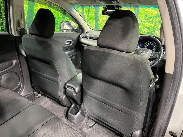 ヴェゼル ハイブリッドＸ　バックカメラ　衝突被害軽減システム　禁煙車　ドラレコ　スマートキー　ＬＥＤヘッド　ビルトインＥＴＣ　純正１６インチアルミ　車線逸脱警報　オートライト　オートエアコン　ＣＤ　フルセグ　ＬＥＤフォグ（50枚目）