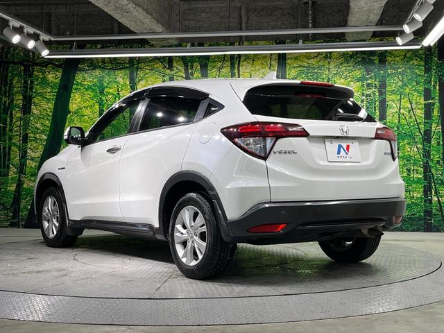 ヴェゼル ハイブリッドＸ　バックカメラ　衝突被害軽減システム　禁煙車　ドラレコ　スマートキー　ＬＥＤヘッド　ビルトインＥＴＣ　純正１６インチアルミ　車線逸脱警報　オートライト　オートエアコン　ＣＤ　フルセグ　ＬＥＤフォグ（64枚目）