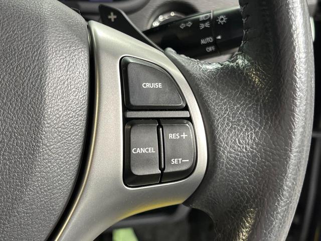 �y�N���[�Y�R���g���[���z�������H�����N���N���s�B�A�N�Z���𗣂��Ă���葬�x�ő��s���ł��A�������^�]���̕��S���y���I�����E�������ȒP�ȃX�C�b�`����Œ����ł��܂��B