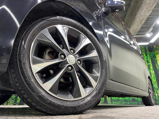 �y�����P�T�C���`�A���~�z�C�[���z�O�ςɃ}�b�`���������A���~�z�C�[���𑕒����Ă���܂��B�e��ЊO�A���~�z�C�[����A�X�^�b�h���X�^�C�����戵�����Ă���܂��B���񂲑��k����������