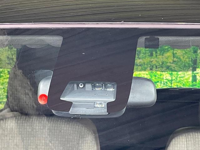 �y�g���^�Z�[�t�e�B�Z���X�z���s���ɑO���̎ԗ�����F�����A�Փ˂������Ȏ��͌x��ƃu���[�L�ŏՓˉ���Ɣ�Q�y�����A�V�X�g�B�����S�Ƀh���C�u�����y���݂��������܂��B