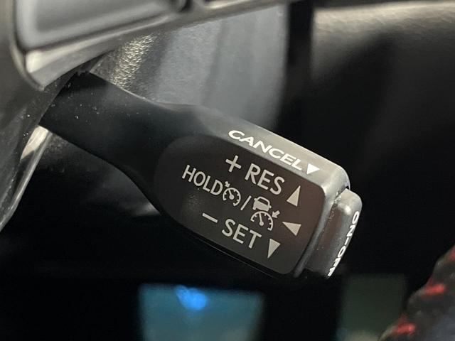 ハリアー プレミアム　モデリスタエアロ　メーカー９インチナビ　シーケンシャルＬＥＤヘッドランプ　バックカメラ　レーダークルーズ　禁煙車　ハーフレザーシート　パワーシート　スマートキー　コーナーセンサー（33枚目）