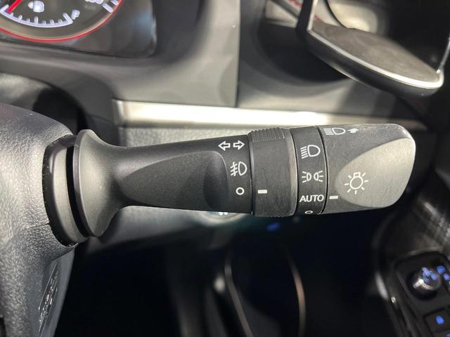 ハリアー プレミアム　モデリスタエアロ　メーカー９インチナビ　シーケンシャルＬＥＤヘッドランプ　バックカメラ　レーダークルーズ　禁煙車　ハーフレザーシート　パワーシート　スマートキー　コーナーセンサー（34枚目）