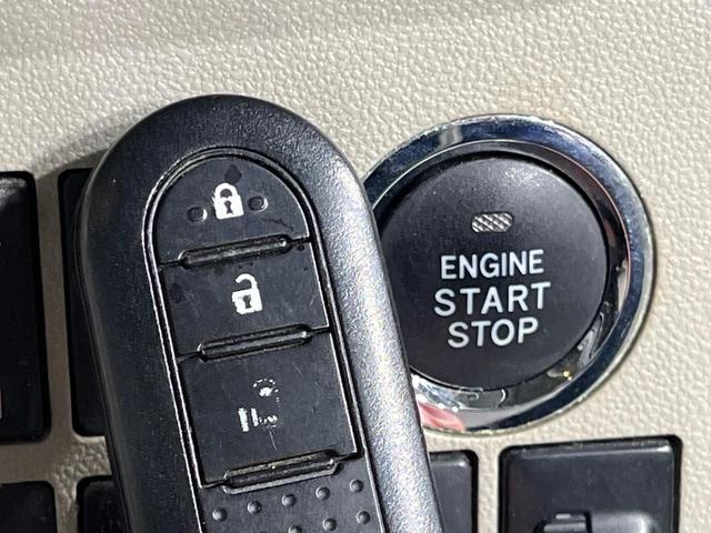 タント Ｘ　純正ＳＤナビ　パワースライドドア　スマートキー　ＥＴＣ　オートライト　オートエアコン　地デジ　ロールサンシェード　プライバシーガラス　ドアバイザー（5枚目）