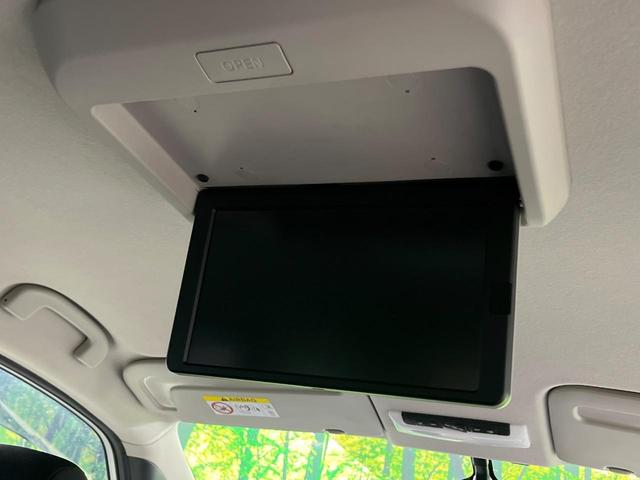 セレナ e-パワー ハイウェイスターV 両側電動ドア 純正10型ナビ 後席モニター 全周囲カメラ 衝突被害軽減システム レーダークルーズ ドラレコ コーナーセンサー スマートキー LEDヘッド ビルトインETC 純正16インチアルミ(3枚目)