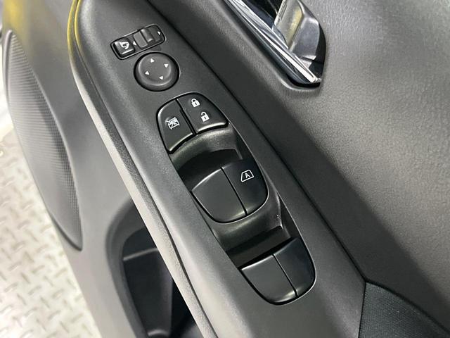 セレナ e-パワー ハイウェイスターV 両側電動ドア 純正10型ナビ 後席モニター 全周囲カメラ 衝突被害軽減システム レーダークルーズ ドラレコ コーナーセンサー スマートキー LEDヘッド ビルトインETC 純正16インチアルミ(30枚目)